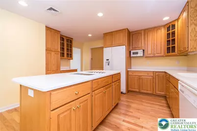 2931 Exeter Drive, Lower Macungie Township, PA 18049 - Photo 12