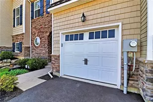 4502 Benjamin CT, Upper Milford Township, PA 18049 - Photo 2