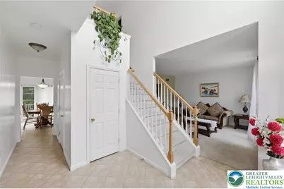 1017 Woodberry Drive, Mountain Top, PA 18707 - Photo 16