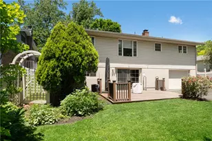 1646 W Cedar St, Allentown City, PA 18102 - Photo 8