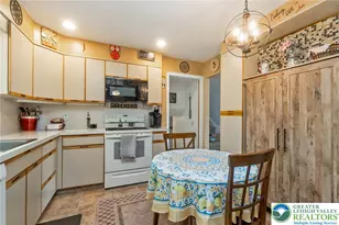 2125 W Fairview St, Allentown City, PA 18104 - Photo 12