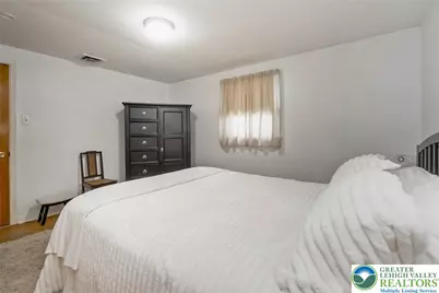 2125 W Fairview Street, Allentown City, PA 18104 - Photo 20