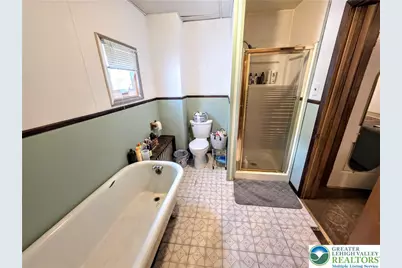 318 N 1st Street, Lehighton Boro, PA 18235 - Photo 14