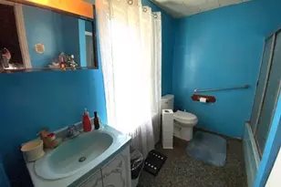 842 Chestnut St, Emmaus Boro, PA 18049 - Photo 6