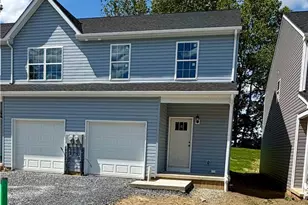 313 Barber St, Allentown City, PA 18103 - Photo 2
