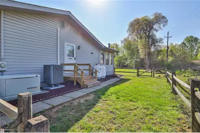 205 W Moorestown Road, Bushkill Twp, PA 18091 - Photo 18
