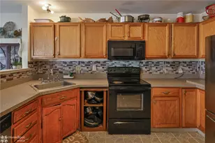 6411 Pioneer Dr, Macungie Boro, PA 18062 - Photo 26