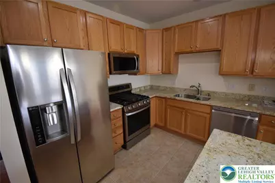 203 Auburn Drive, Williams Township, PA 18042 - Photo 6