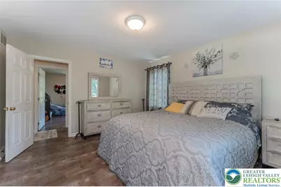 6 View Drive, Walnutport Boro, PA 18088 - Photo 14