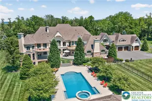 1731 Red Hawk, Lower Saucon Township, PA 18015 - Photo 4