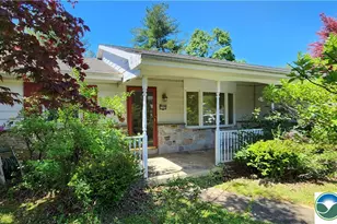 1205 Niblick Pl, Lower Macungie Township, PA 18106 - Photo 2
