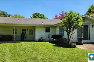 1205 Niblick Pl, Lower Macungie Township, PA 18106 - Photo 6