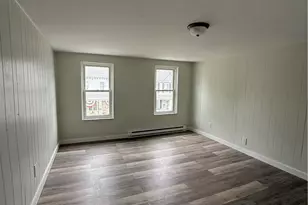 435 E Union St, Schuylkill, PA 18252 - Photo 4