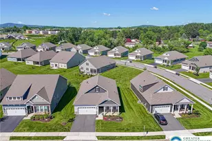 7887 Keystone Dr, Upper Macungie Township, PA 18031 - Photo 4