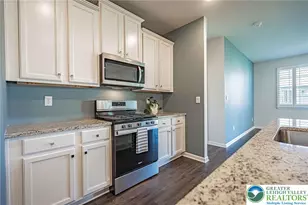 7887 Keystone Dr, Upper Macungie Township, PA 18031 - Photo 14