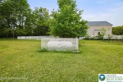 1149 Glade Drive S, Long Pond, PA 18334 - Photo 38