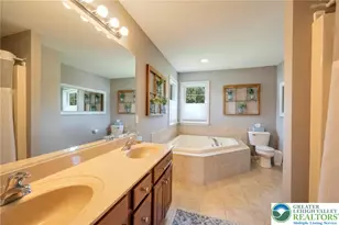 204 Bushkill Ridge Rd, Bushkill Twp, PA 18091 - Photo 28