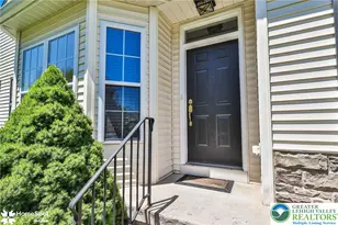10 Cobblestone Dr, Palmer Twp, PA 18045 - Photo 4
