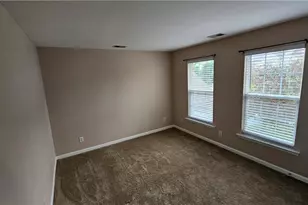 1814 Majestic Dr, South Whitehall Township, PA 18069 - Photo 12