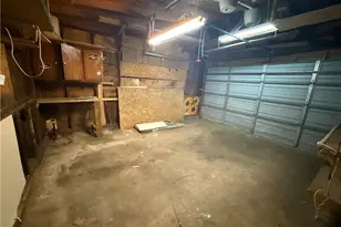 840 W Walnut St, Allentown City, PA 18102 - Photo 38