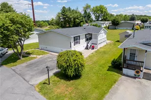3331 Marworth Ct, Lower Macungie Township, PA 18062 - Photo 4
