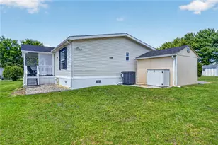 3331 Marworth Ct, Lower Macungie Township, PA 18062 - Photo 50