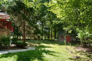 2338 Mountain Laurel Dr, Chestnuthill Twp, PA 18330 - Photo 6