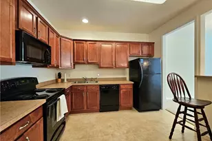 45 Moor Dr, Palmer Twp, PA 18045 - Photo 4