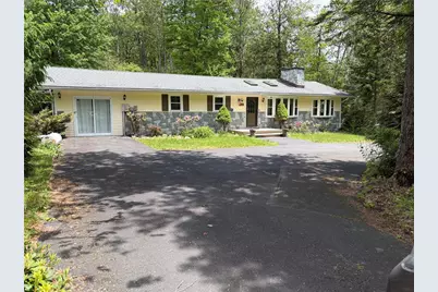 215 Larch Oval, Coolbaugh Twp, PA 18466 - Photo 2