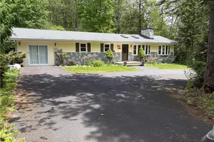 215 Larch Oval, Coolbaugh Twp, PA 18466 - Photo 2