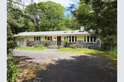 215 Larch Oval, Coolbaugh Twp, PA 18466 - Photo 6