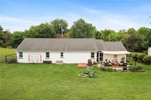 561 W Cherry Rd, Springfield Twp, PA 18951 - Photo 32