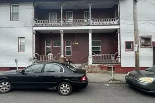 4 Spring Garden St, Lansford, PA 18232 - Photo 2