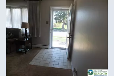 1264 California Avenue, Whitehall Township, PA 18052 - Photo 4