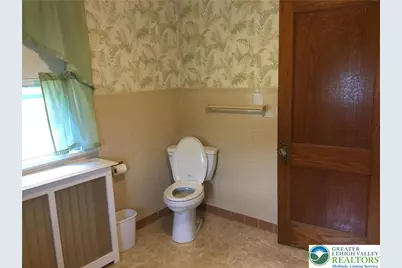 1105 Main Street, Slatington Boro, PA 18080 - Photo 16