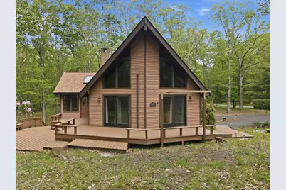 1517 Deer Run, Bushkill, PA 18324 - Photo 2
