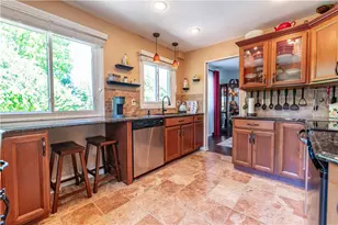 116 Oxford Dr, Palmer Twp, PA 18045 - Photo 10