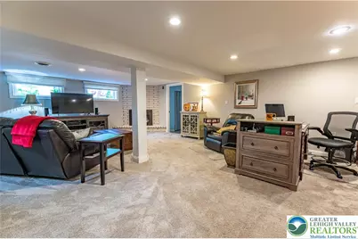 116 Oxford Drive, Palmer Twp, PA 18045 - Photo 24