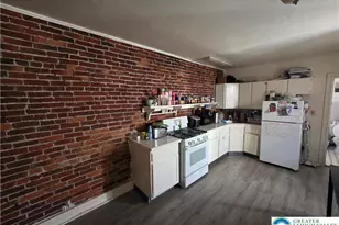 106 S 13th St, Allentown City, PA 18102 - Photo 2