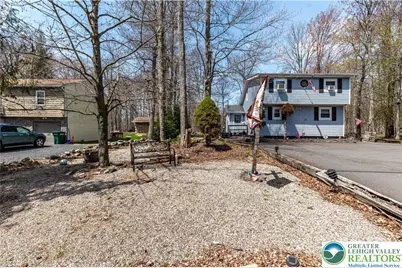 945 Country Place Drive, Coolbaugh Twp, PA 18466 - Photo 26