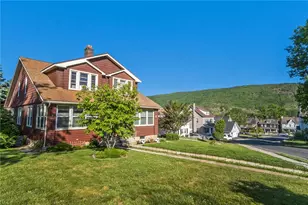 930 3rd St, Palmerton Boro, PA 18071 - Photo 2