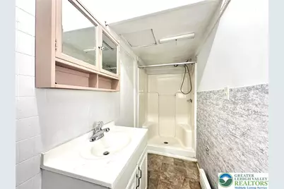 268 Avenue A, Palmerton Boro, PA 18071 - Photo 12