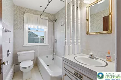 3827 Park Avenue, North Whitehall Township, PA 18078 - Photo 24