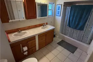 823 S 24th St, Easton, PA 18042 - Photo 14
