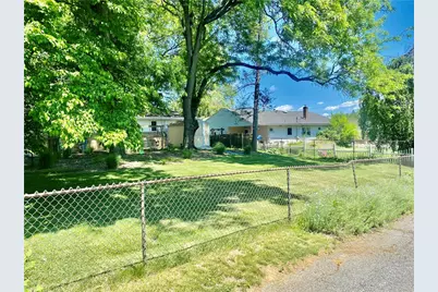 3844 W Linden Street, South Whitehall Township, PA 18104 - Photo 16