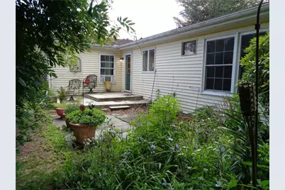 8166 Sharon Drive, Washington Township, PA 18080 - Photo 6