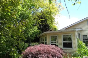8166 Sharon Dr, Washington Township, PA 18080 - Photo 4