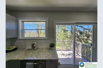 2556 N Delaware Drive, Upper Mt Bethel Twp, PA 18343 - Photo 6
