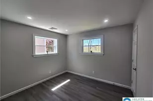 2556 N Delaware Dr, Upper Mt Bethel Twp, PA 18343 - Photo 20
