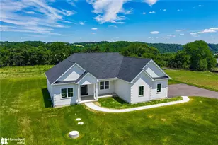 448 Long Lane Rd, Lehigh Township, PA 18088 - Photo 1